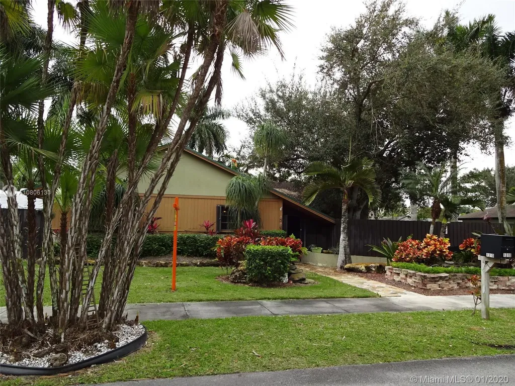 1310 NW 19th Street Homestead FL 33030