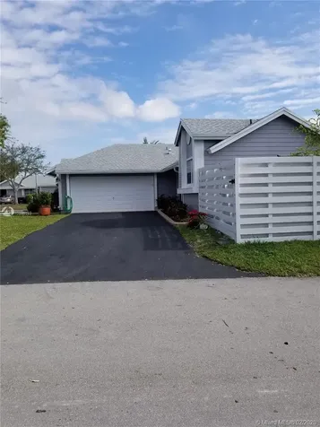 10285 SW 141st Court Miami FL 33186