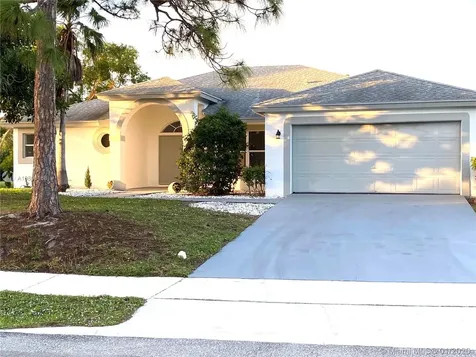 4085 NW 10th Street Delray Beach FL 33445