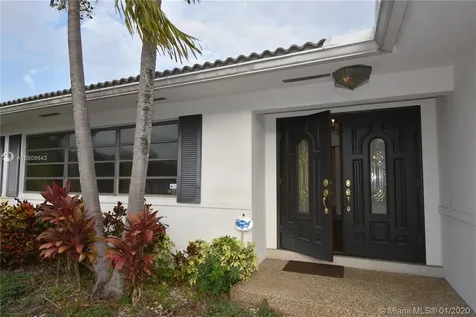 4079 N 49th Avenue Hollywood FL 33021