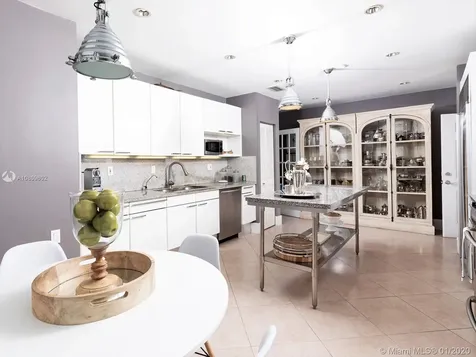 13658 Deering Bay Drive Miami FL 33158