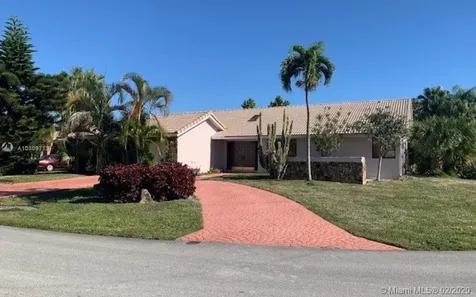 8335 NW 80th Street Tamarac FL 33321