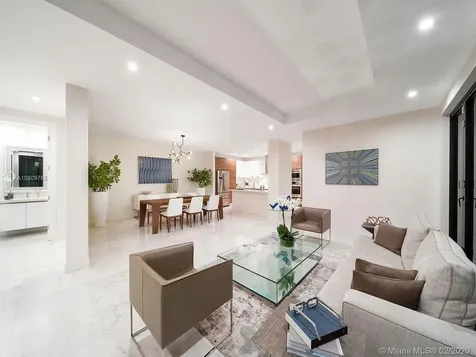 718 Valencia Avenue Coral Gables FL 33134