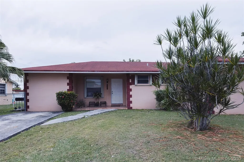 10213 SW 169th Terrace Miami FL 33157