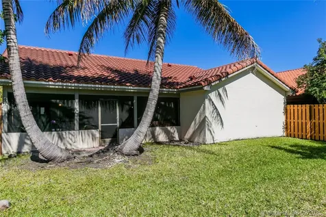 1964 Sacramento Weston FL 33326