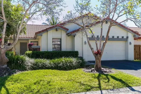 1964 Sacramento Weston FL 33326