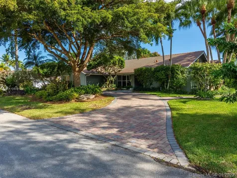 16219 SW 77th Court Palmetto Bay FL 33157