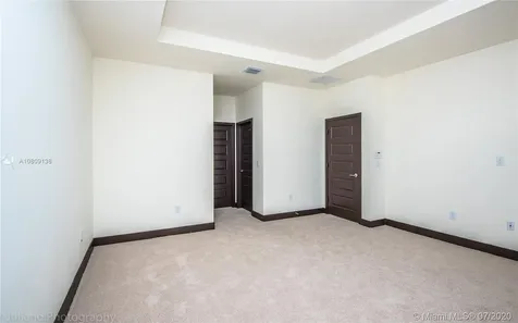 8823 NW 155 Terrace Miami Lakes FL 33018