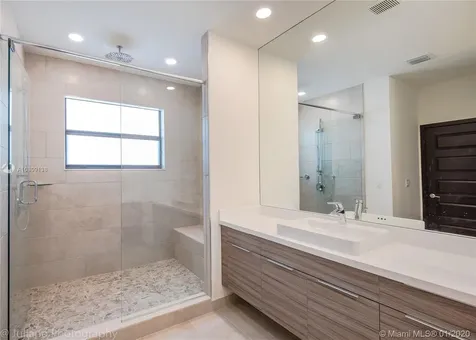 8823 NW 155 Terrace Miami Lakes FL 33018