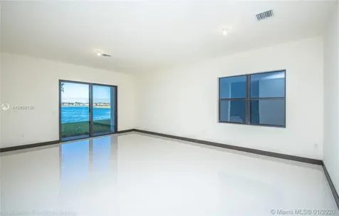 8823 NW 155 Terrace Miami Lakes FL 33018