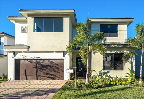 8823 NW 155 Terrace Miami Lakes FL 33018
