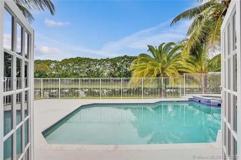 4172 Pinewood Lane Weston FL 33331