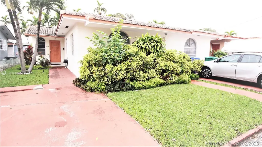 920 & 922 NW 24th Avenue Miami FL 33125