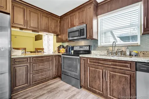 20307 SW 86th Court Cutler Bay FL 33189