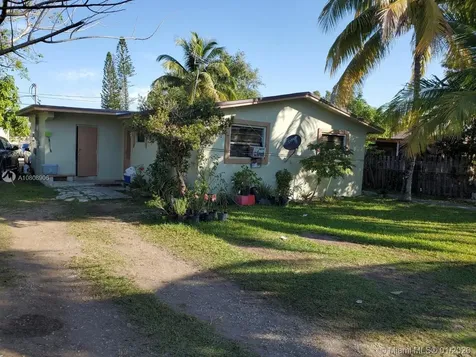 1219 NW 14th Street Homestead FL 33030