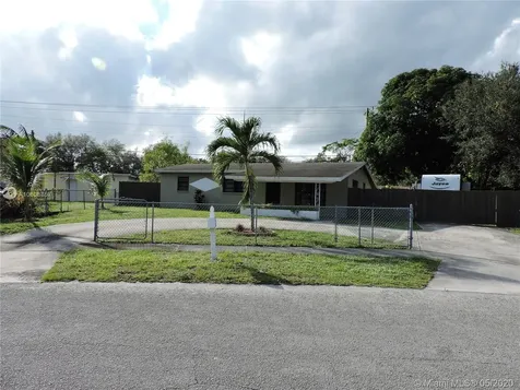 20900 NE 12th Court Miami FL 33179