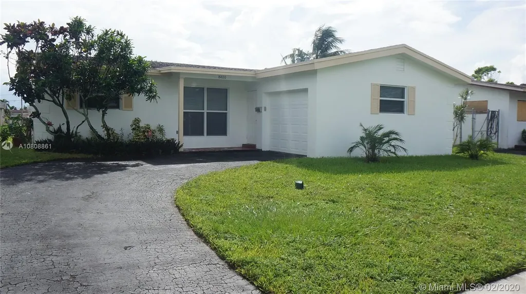 8420 NW 24th Place Sunrise FL 33322