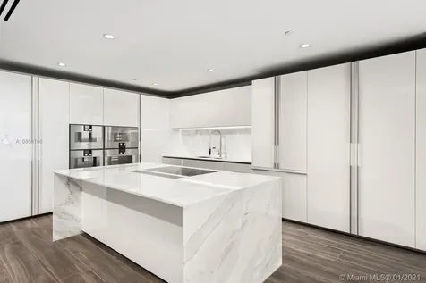 10203 Collins Avenue Bal Harbour FL 33154