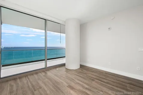 10203 Collins Avenue Bal Harbour FL 33154