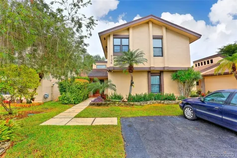 9156 SW 130th Lane Miami FL 33176