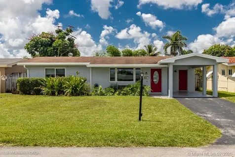 8680 NW 10th Street Pembroke Pines FL 33024