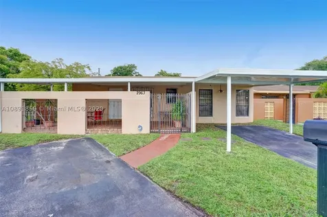 2963 NW 192nd Terrace Miami Gardens FL 33056