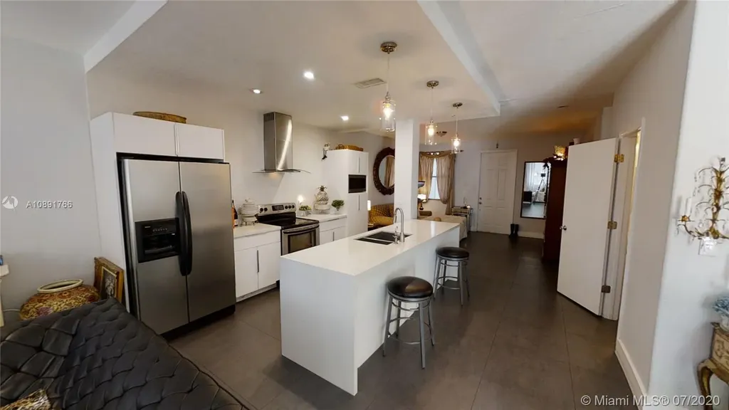 11624 NW 43rd Terrace Doral FL 33178