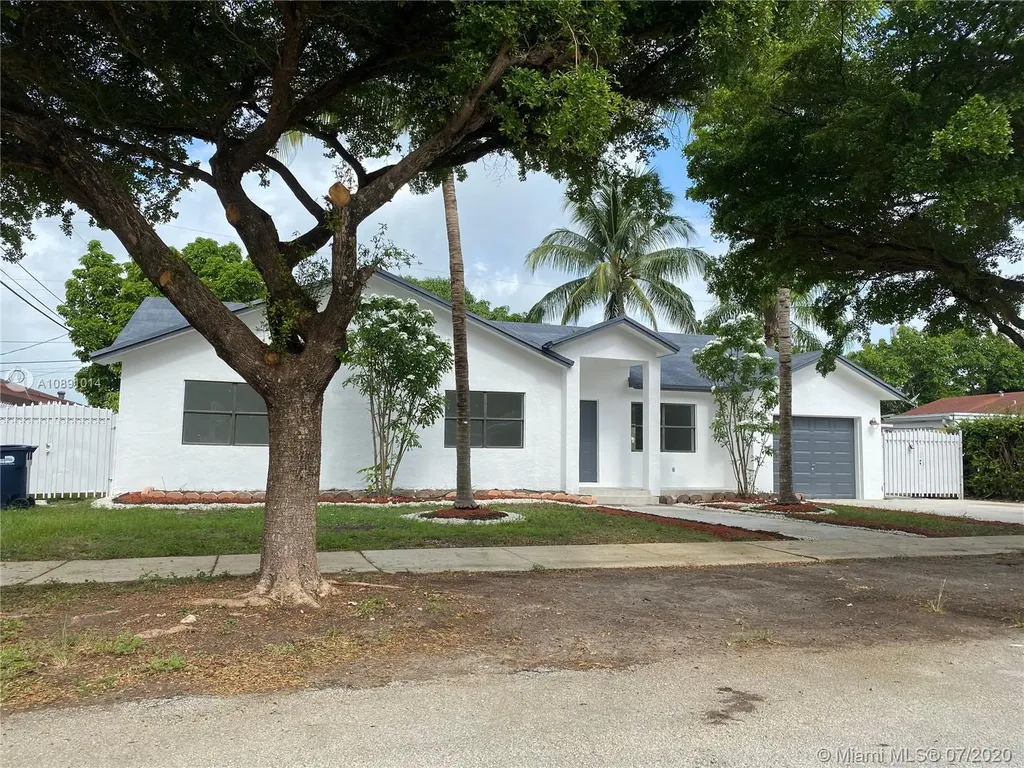 16520 SW 102nd Court Miami FL 33157