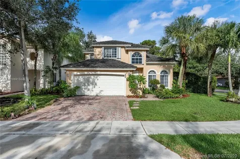 1951 NW 100th Avenue Pembroke Pines FL 33024