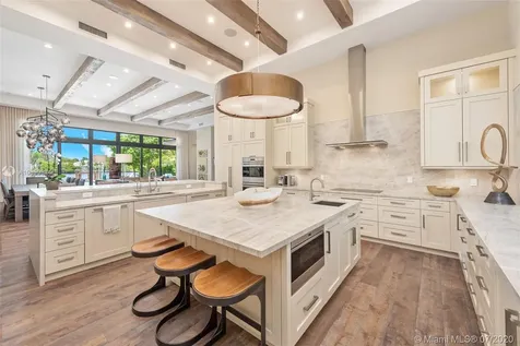 919 S Southlake Drive Hollywood FL 33019