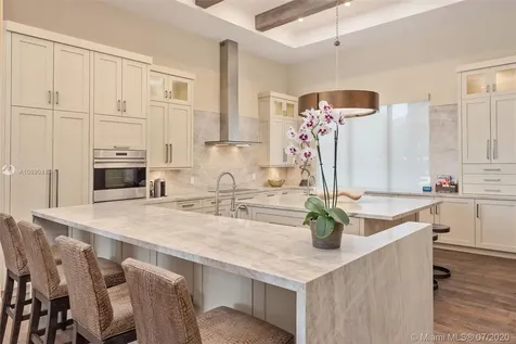 919 S Southlake Drive Hollywood FL 33019