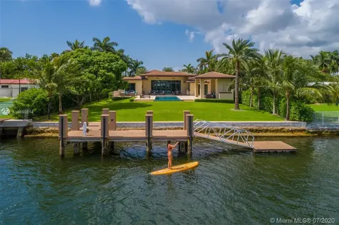 919 S Southlake Drive Hollywood FL 33019