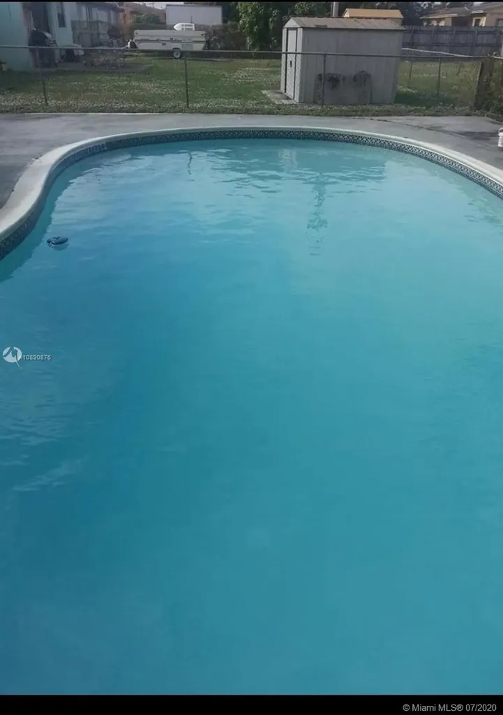 2421 NW 182nd Terrace Miami Gardens FL 33056