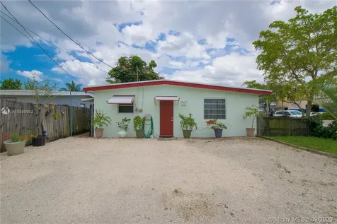 5550 SW 23rd Street West Park FL 33023