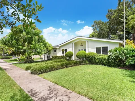 725 Benevento Avenue Coral Gables FL 33146