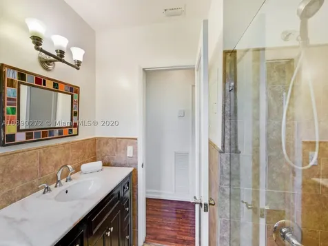 725 Benevento Avenue Coral Gables FL 33146