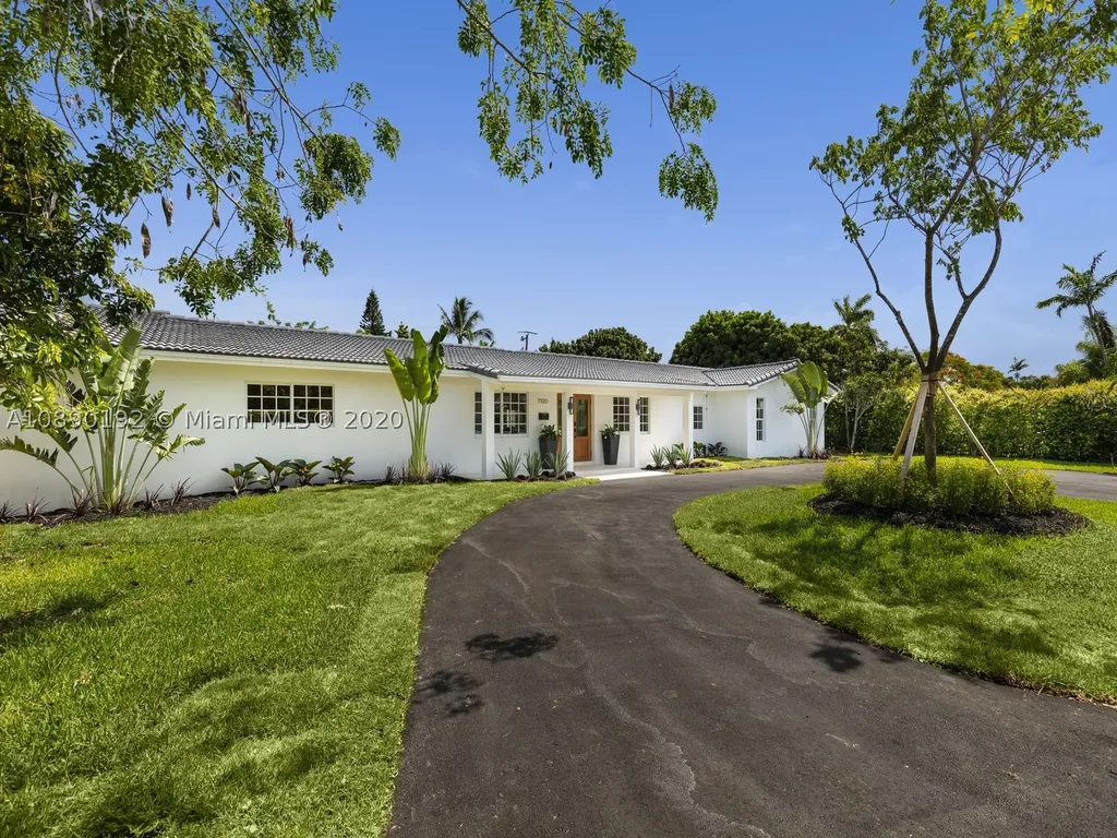 7120 SW 107th Terrace Pinecrest FL 33156