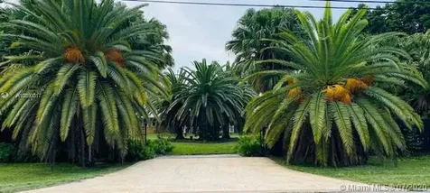 19511 SW 216th Street Miami FL 33170