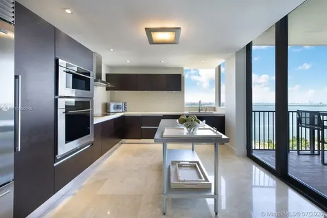 1000 Venetian Way Miami FL 33139