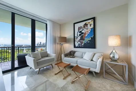 1000 Venetian Way Miami FL 33139