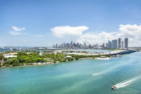1000 Venetian Way Miami FL 33139