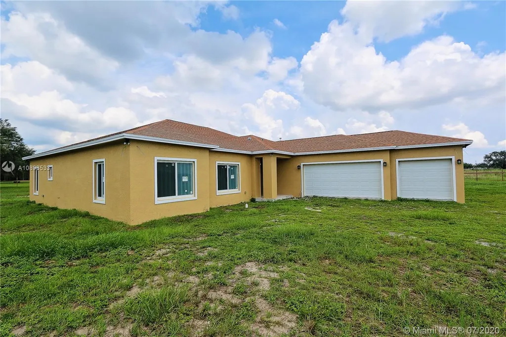 1180 Hopson Road Frostproof FL 33843