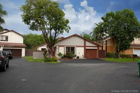 14733 SW 43rd Terrace Miami FL 33185