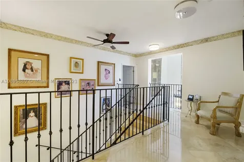 3515 E Fairview Street Coconut Grove FL 33133