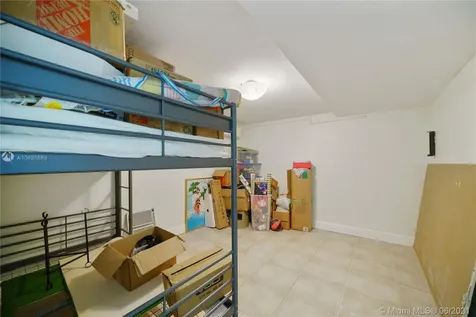3515 E Fairview Street Coconut Grove FL 33133