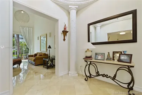 3515 E Fairview Street Coconut Grove FL 33133