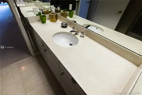 10101 Collins Avenue Bal Harbour FL 33154