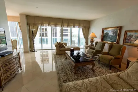 10101 Collins Avenue Bal Harbour FL 33154
