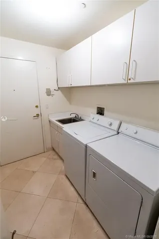 10101 Collins Avenue Bal Harbour FL 33154