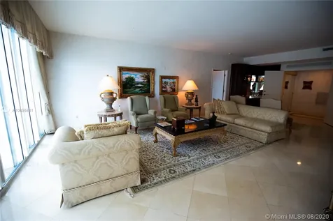 10101 Collins Avenue Bal Harbour FL 33154